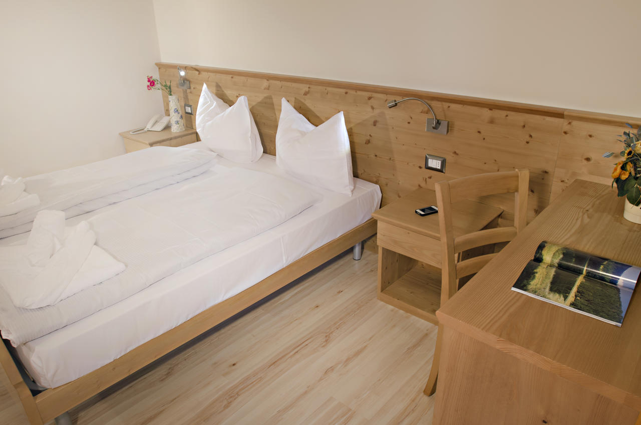 Hotel Vervasio Vervò Quarto foto